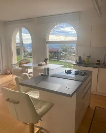 Apartment At Alex With Seaview Koper