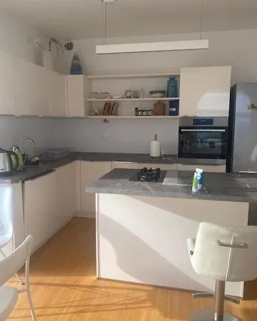 At Alex With Seaview Appartamento *